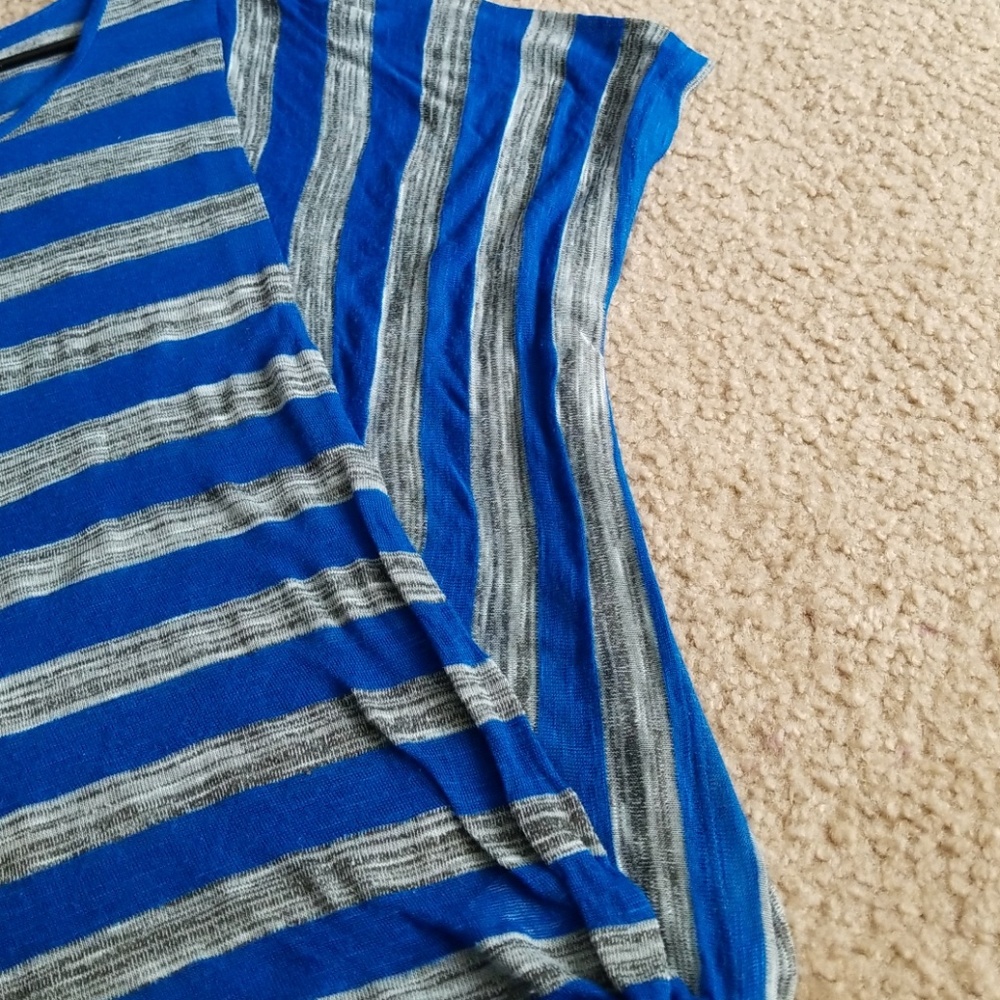Almost famous juniors shirt - Picture 4 of 6